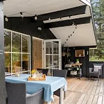 Nahuel - 1km From The Sea By Interhome
