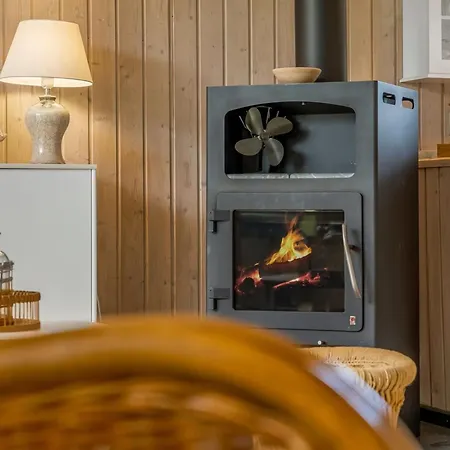 Nahuel - 1km From The Sea By Interhome *